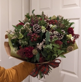 Traditional Christmas Bouquet